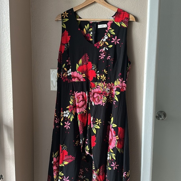 KORMEI Floral Sleeveless Romper Dress - Picture 5 of 11